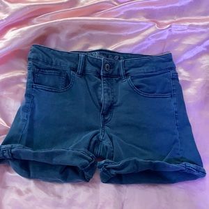 American Eagle blue midi shorts